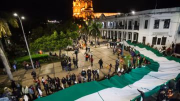 La Bolivie sous tension : l’armée va ouvrir des “couloirs humanitaires” au milieu des blocages et de la colère sociale