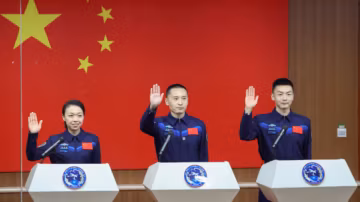La Chine lance sa première mission spatiale habitée d’un an pour préparer son objectif lunaire de 2030