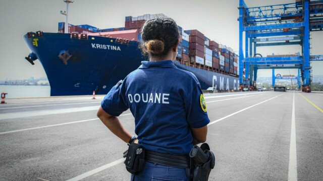 La Douane lance un concours inédit pour recruter aux Antilles-Guyane La Douane lance un concours inédit pour recruter aux Antilles-Guyane