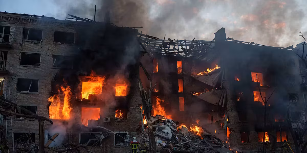 La Russie lance un missile hypersonique Oreshnik lors d’une attaque massive contre Kiev