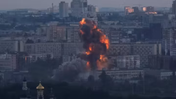 La Russie lance une attaque massive sur Kiev : missiles, drones et explosions en pleine nuit
