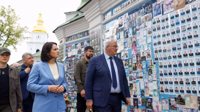 La cheffe de l’opposition biélorusse se rend à Kiev sur fond de craintes d’escalade