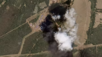 La guerre repart de plus belle : l’Ukraine frappe les infrastructures pétrolières russes après la fin de la trêve