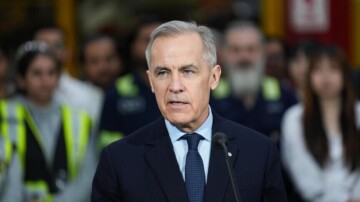 Le Canada veut tourner la page américaine : Ottawa négocie un méga-contrat militaire avec la Suède