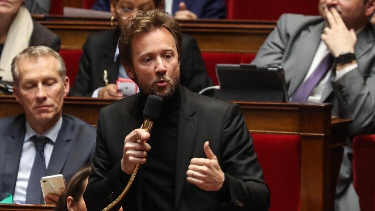 Le patron des députés socialistes Boris Vallaud quitte la direction du PS en pleine crise interne Le patron des députés socialistes Boris Vallaud quitte la direction du PS en pleine crise interne