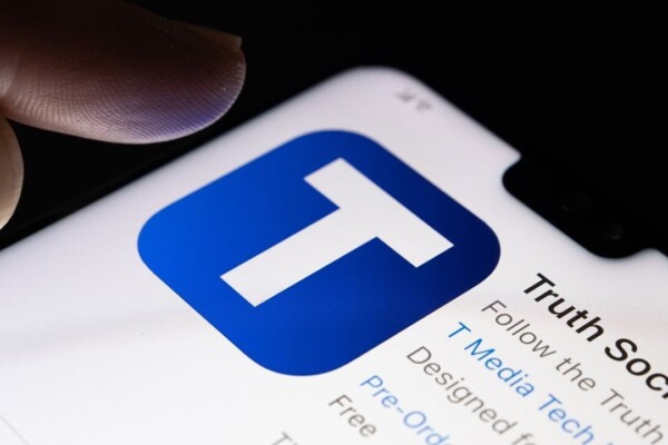 Les ambitions financières de Truth Social tournent au fiasco boursier