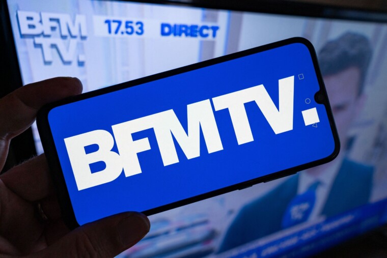 Les chaînes info reculent en avril, BFMTV garde la main et CNEWS glisse au troisième rang