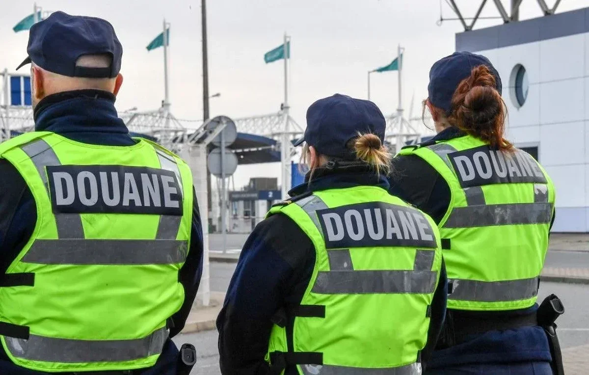 Customs is recruiting in the French West Indies and French Guiana through a national competitive examination.