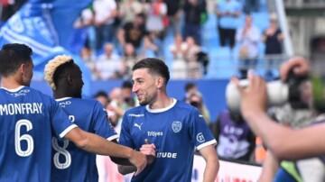 — Ligue 2 : Troyes champion, Saint-Étienne cale et Le Mans garde la main