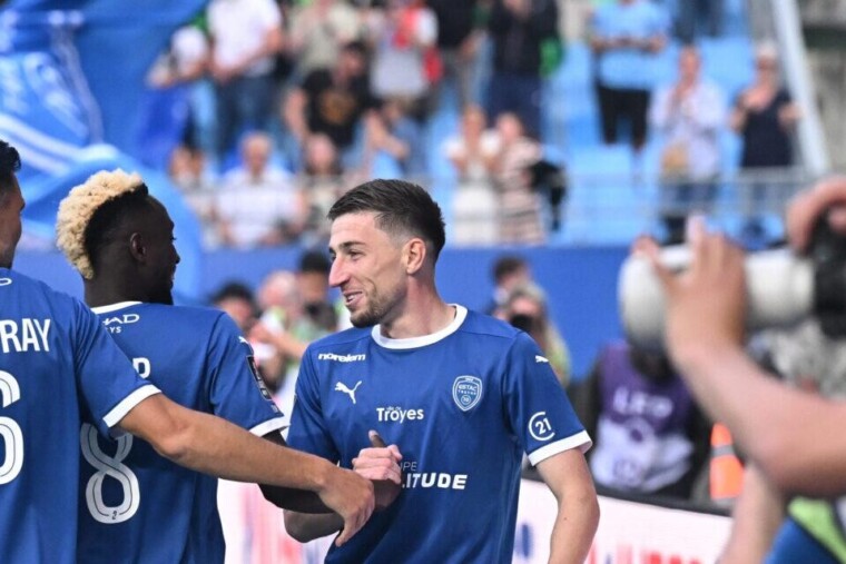— Ligue 2 : Troyes champion, Saint-Étienne cale et Le Mans garde la main