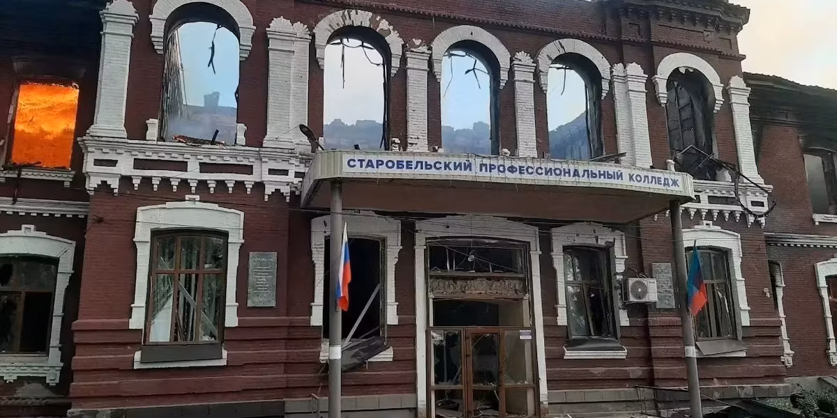 Louhansk : la Russie accuse l’Ukraine d’une attaque meurtrière contre un dortoir d’étudiants
