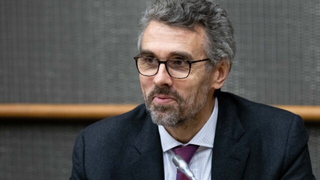 Marc Guillaume prend les rênes du Conseil d’État, un choix scruté de près