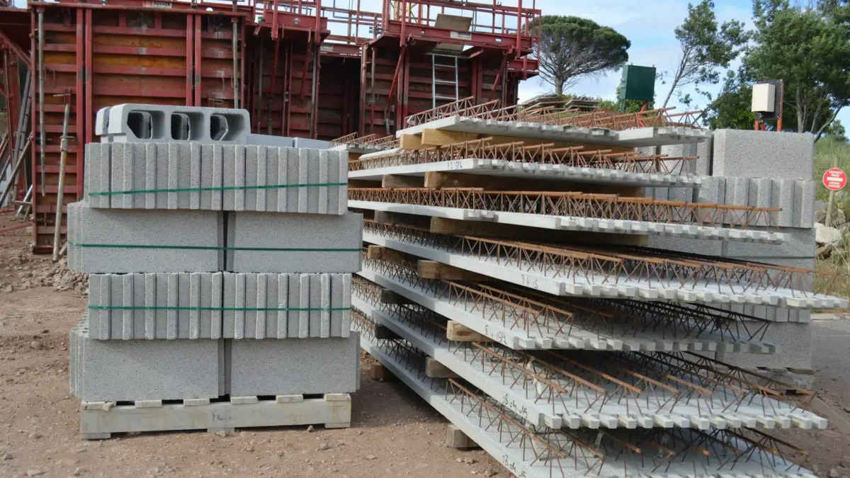 Matériaux de construction: le Sénat veut saisir l’Autorité de la concurrence