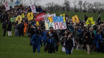 Мега-водосховища: нові дії проти зрошувальних водосховищ у західній Франції