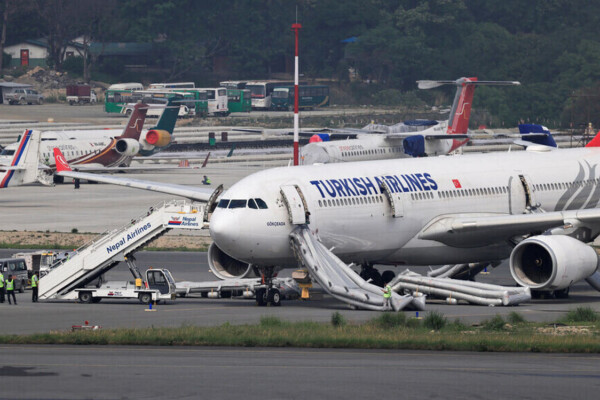 Népal : un avion de Turkish Airlines prend feu, aucune victime signalée