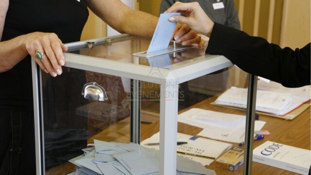 Nouvelle-Calédonie : Sébastien Lecornu vise le 28 juin pour les provinciales, l'électorat au coeur du bras de fer