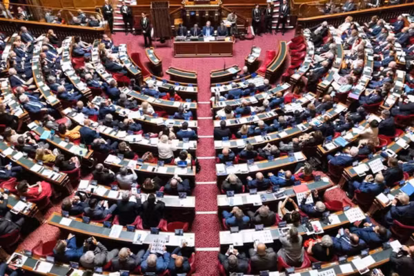Nouvelle-Calédonie : le Sénat rouvre le dossier explosif du corps électoral