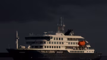 Gesundheitspanik auf einem Luxuskreuzfahrtschiff: Australien holt seine Staatsbürger nach einem Hantavirus-Ausbruch zurück