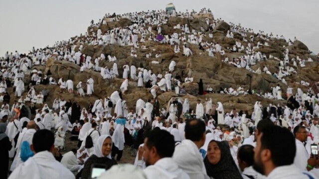 Plus d’un million de fidèles attendus sur le mont Arafat pour le temps fort du hajj Plus d’un million de fidèles attendus sur le mont Arafat pour le temps fort du hajj