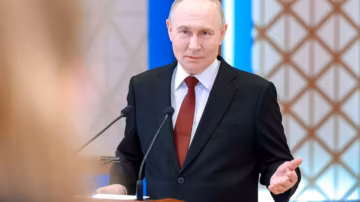 Poutine affirme que la Russie peut anéantir toute attaque contre Kaliningrad