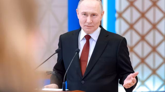 Poutine affirme que la Russie peut anéantir toute attaque contre Kaliningrad