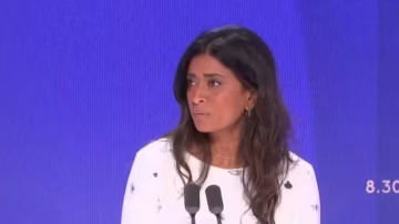Prisca Thévenot appelle à éviter les « chamailleries » entre Gabriel Attal et Édouard Philippe