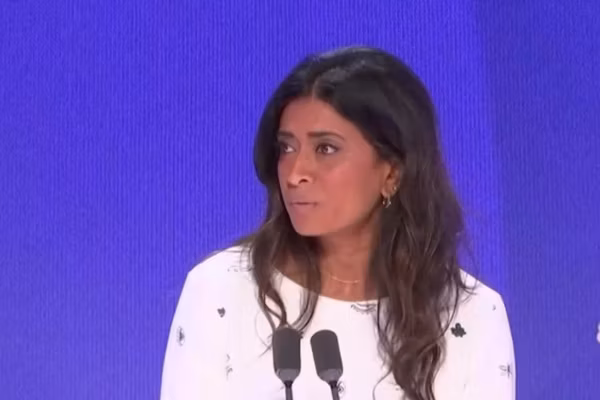 Prisca Thévenot appelle à éviter les « chamailleries » entre Gabriel Attal et Édouard Philippe