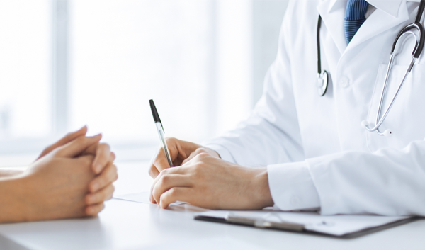 Rendez-vous médicaux: la cardiologie et la dermatologie au régime des longues attentes