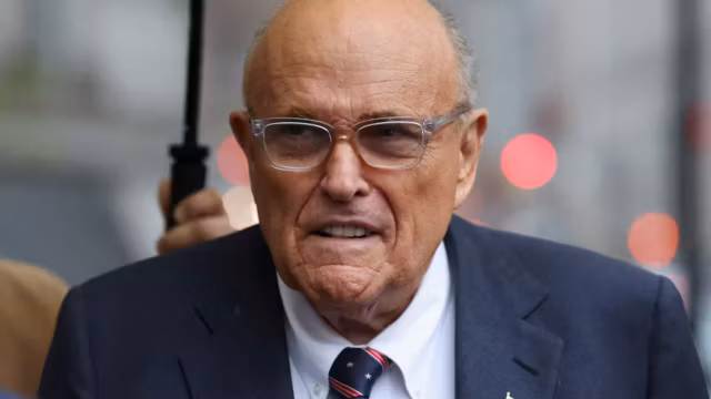 Rudy Giuliani hospitalisé dans un état critique : l’ancien maire de New York sous surveillance médicale