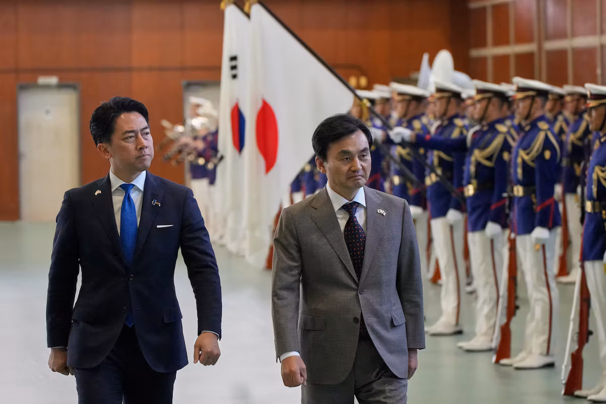 Seoul and Tokyo are considering a sensitive military agreement to strengthen their logistical cooperation.