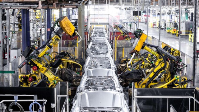 Stellantis prépare un virage électrique massif dans son usine de Mulhouse Stellantis prépare un virage électrique massif dans son usine de Mulhouse