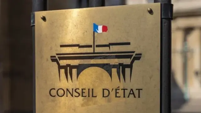 Titres de séjour: le Conseil d’État ordonne à l’État de corriger les défaillances du portail Anef