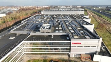 Toyota sta assistendo a un calo dei profitti e teme le conseguenze della crisi in Medio Oriente.