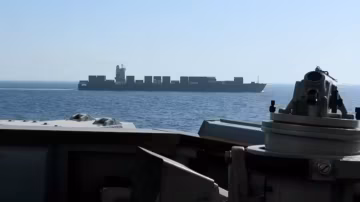 Trump compare la marine américaine à des « pirates » dans le cadre du blocus des ports iraniens