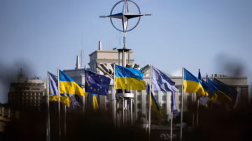 Ukraine : le Parlement ratifie un accord de prêt de 90 milliards d’euros avec l’Union européenne