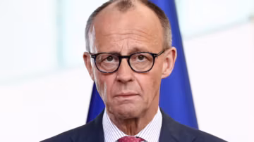 Un an au pouvoir pour Merz : tensions transatlantiques, pressions économiques et fragilité politique en Allemagne