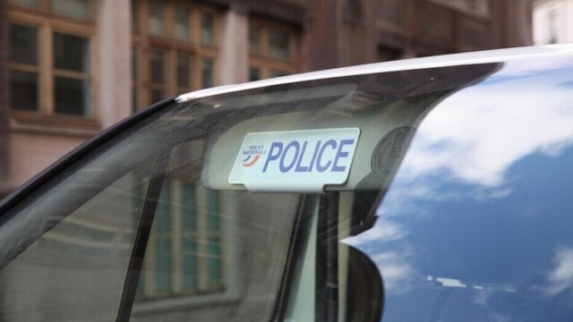 Un réseau de voleurs de voitures de prestige démantelé après un spectaculaire cambriolage à Paris Un réseau de voleurs de voitures de prestige démantelé après un spectaculaire cambriolage à Paris
