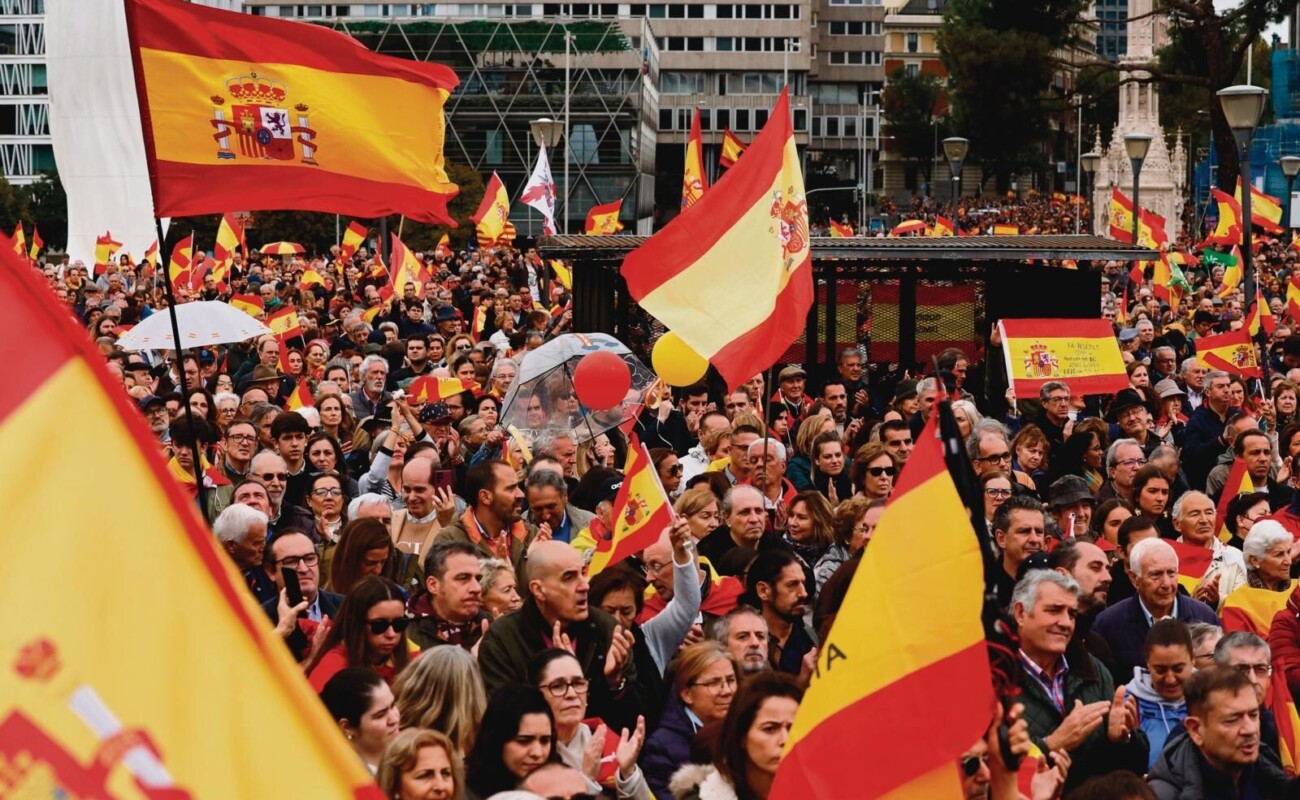 Une mobilisation massive à Madrid contre Pedro Sánchez