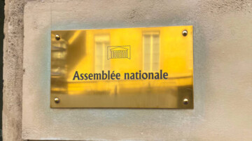 Une réforme veut imposer l’alerte des victimes lors des libérations d’agresseurs sexuels