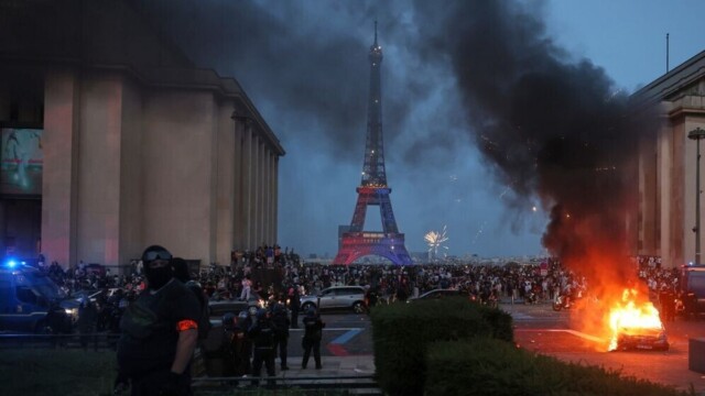 Violences après la victoire du PSG : 780 interpellations et des débordements dans plusieurs villes