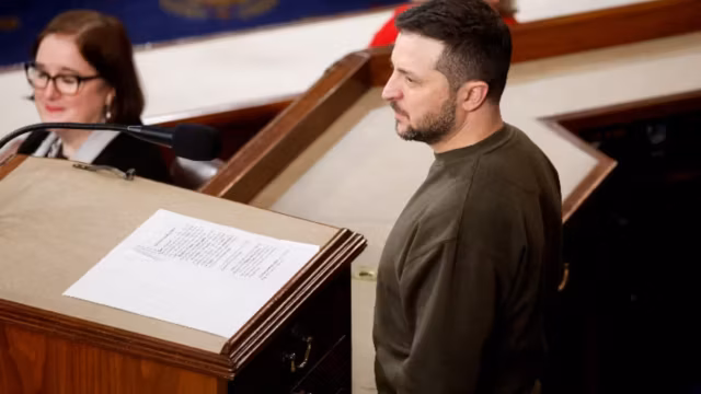 Zelensky alerte sur une possible attaque russe contre un pays de l’OTAN depuis le Bélarus