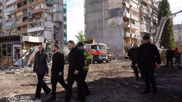 Zelensky échange avec Londres sur les sanctions contre la Russie
