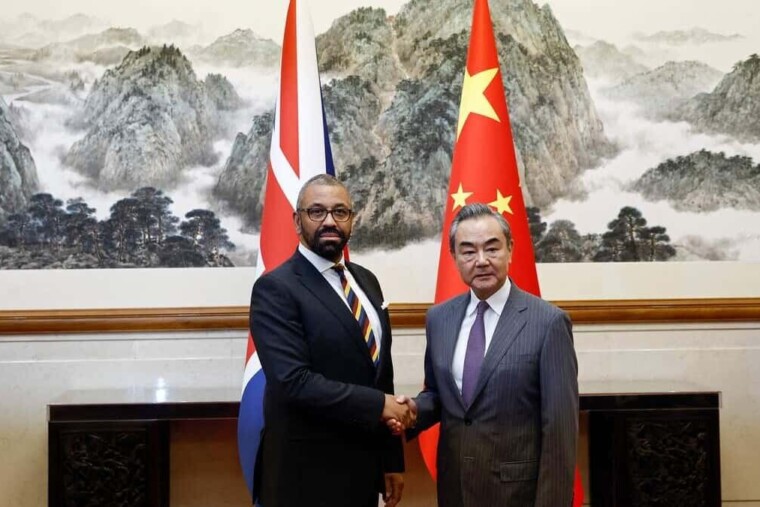 Deux Britannico-Chinois condamnés pour espionnage au profit de Pékin
