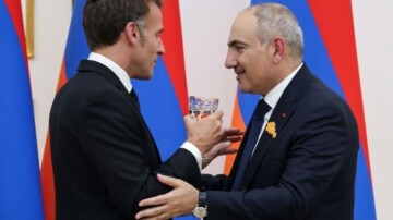 Emmanuel Macron signe un accord de partenariat stratégique avec l'Arménie