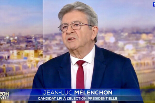 Présidentielle 2027 : Jean-Luc Mélenchon officialise sa candidature