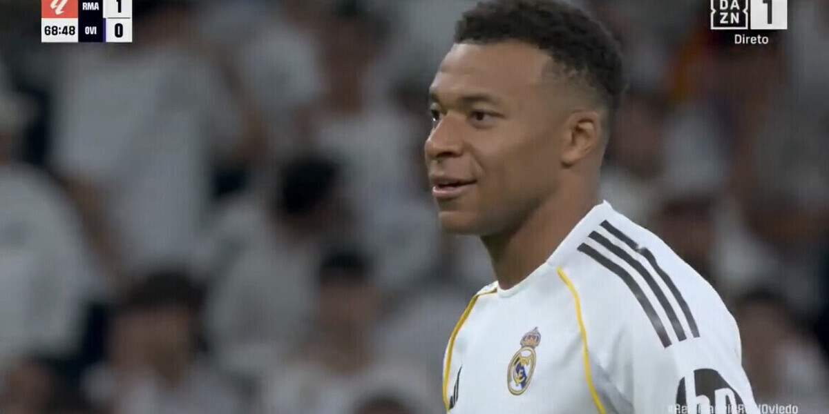 — Ça va mal pour Mbappé, conspué au Bernabéu pour son retour avec le Real Madrid