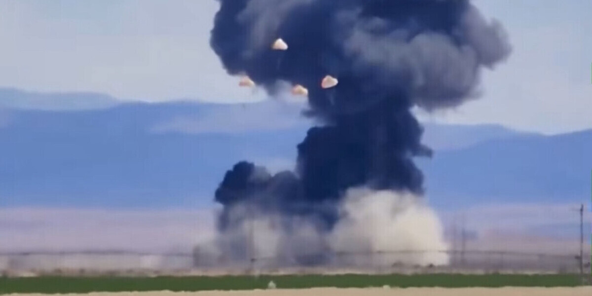 VIDÉO - Deux avions de l’US Navy se percutent en plein meeting aérien dans l’Idaho