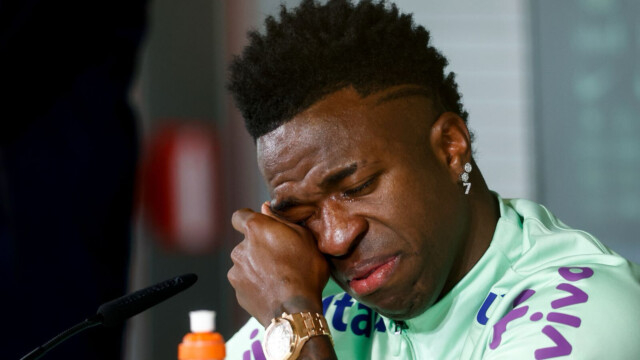 — Vinícius Júnior lance un cabinet d’avocats gratuit pour défendre les victimes de racisme au Brésil — Vinícius Júnior lance un cabinet d’avocats gratuit pour défendre les victimes de racisme au Brésil