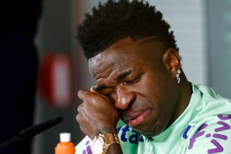 — Vinícius Júnior lance un cabinet d’avocats gratuit pour défendre les victimes de racisme au Brésil