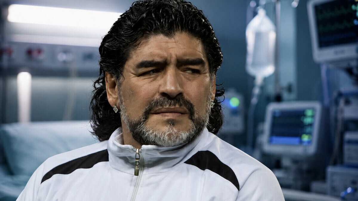 «J’ai eu confiance» : la fille de Maradona accuse le médecin d’être responsable de la mort de son père